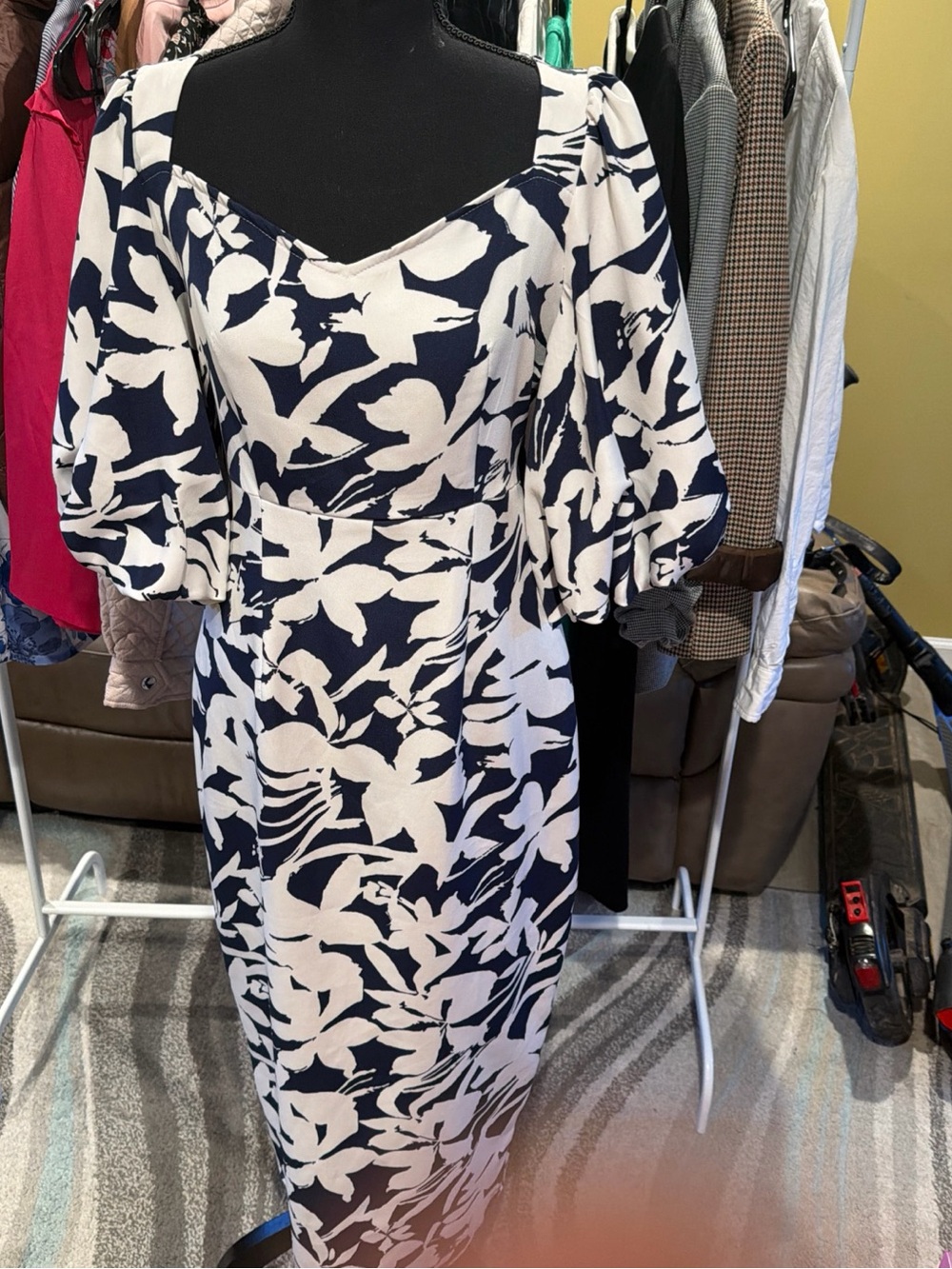 SHEIN Navy and White Floral Puff-Sleeve Midi Dress